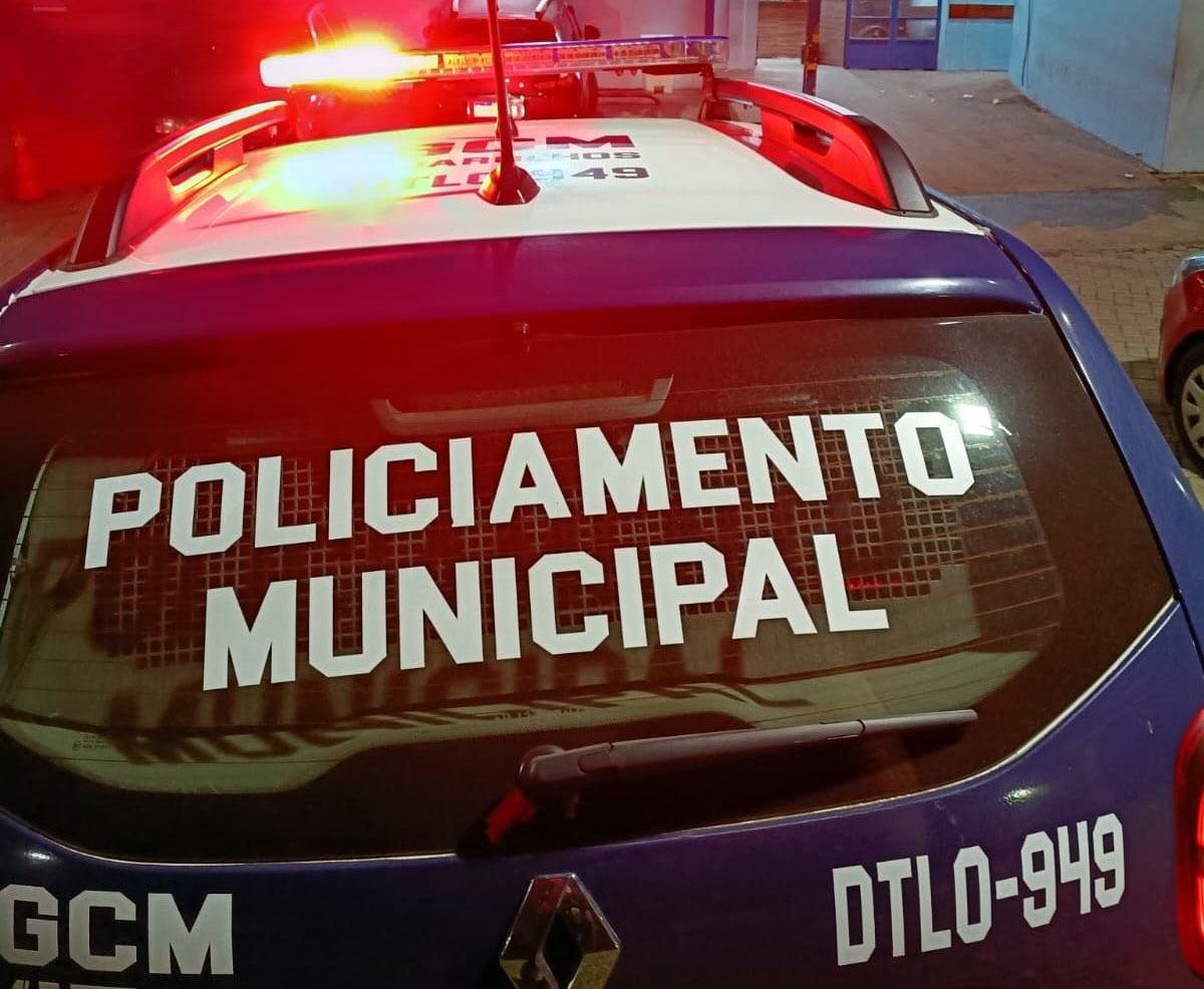 GCM detém uma mulher por injúria racial em unidade de saúde no São João