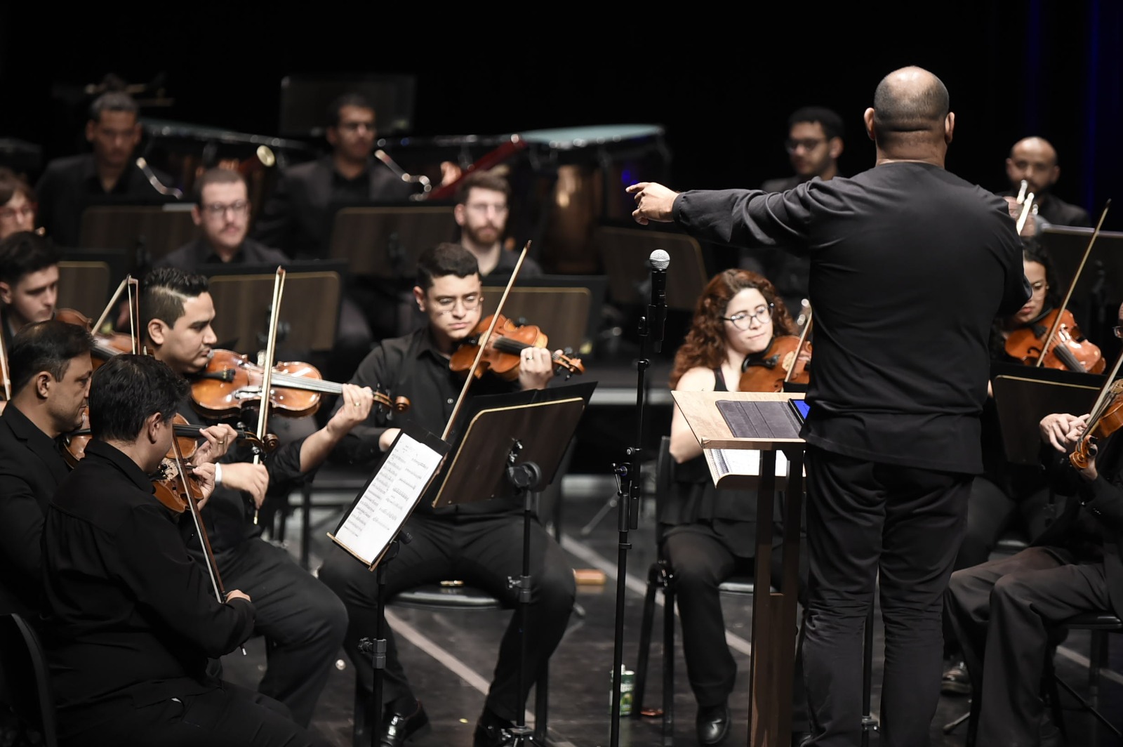 Em destaque: GRU Sinfônica apresenta concerto gratuito com clássicos de Mozart, Beethoven e Tchaikovsky