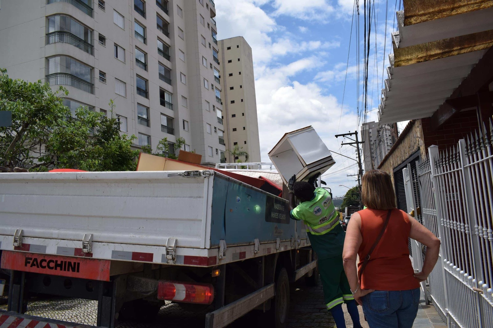 Fique por dentro: Cata-Tralha atende Chácara Cabuçu e mais sete bairros neste final de semana
