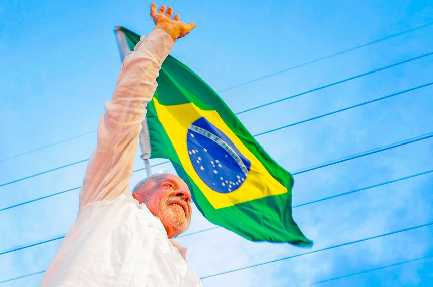 Em destaque: Lula é reeleito para quarto mandato de presidente
