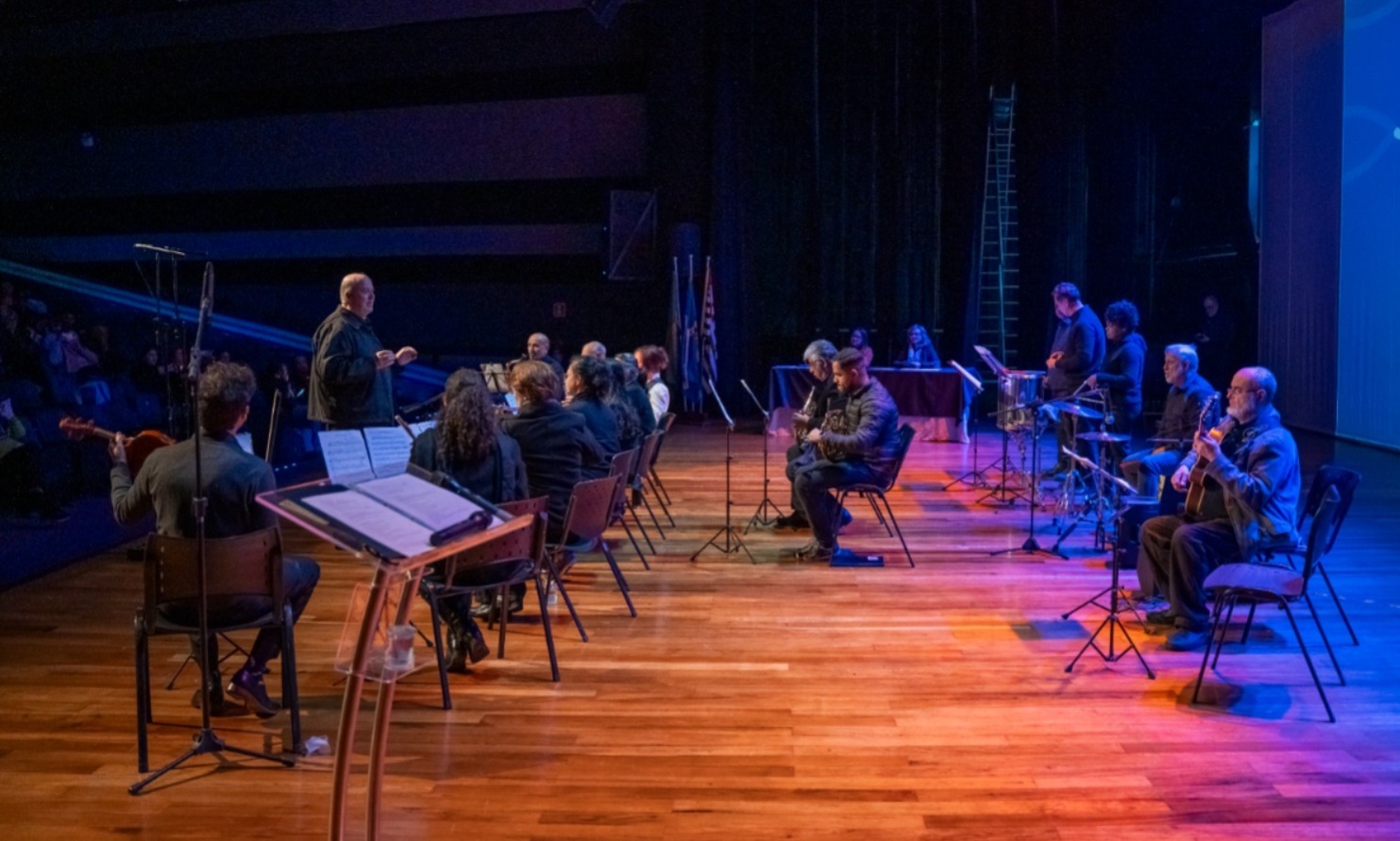 administração municipal de Guarulhos promove encontro de corais e bandas no Teatro Adamastor nesta sexta-feira